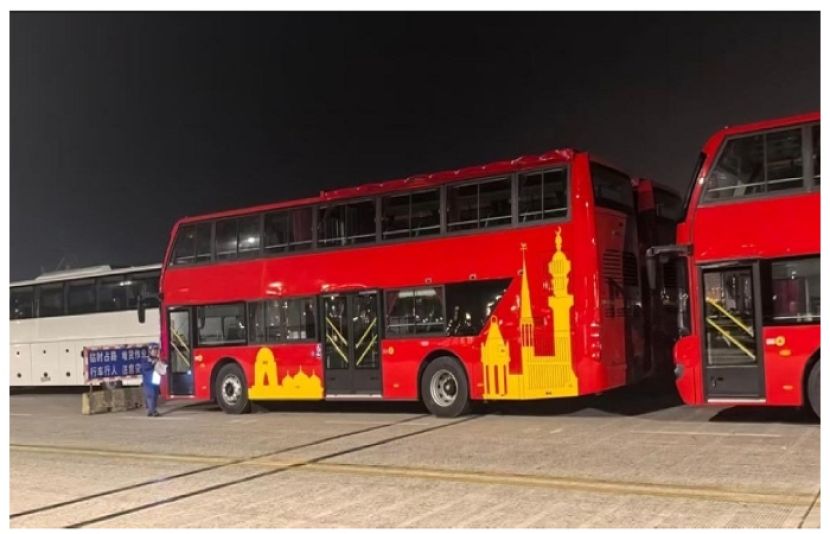 ڈبل ڈیکر بس