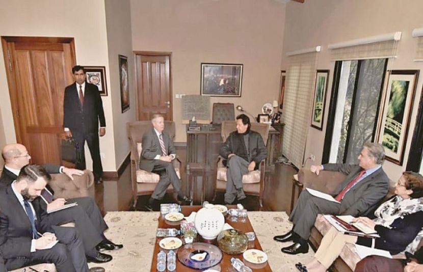 امریکی سینیٹر لِنزے گراہم کی وزیراعظم عمران خان سے اہم  ملاقات 