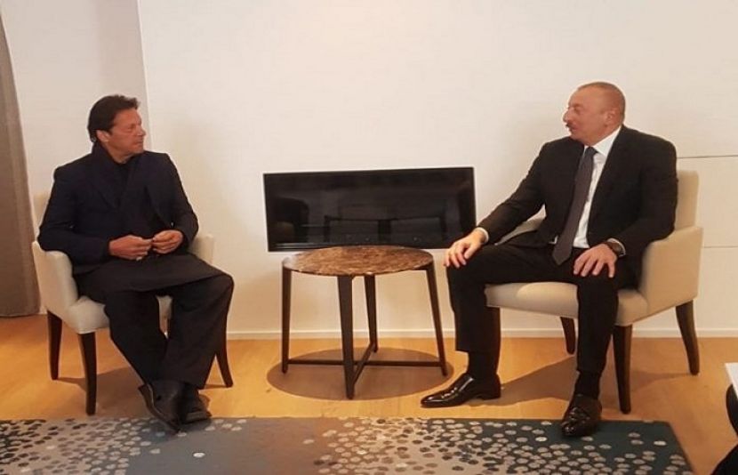وزیر اعظم عمران خان کی  آذربائیجان کے صدر الہام علیوف سے ملاقات  ہوئی ہے