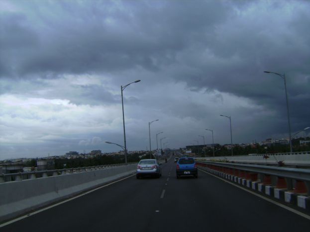 مطلع ابرآلود