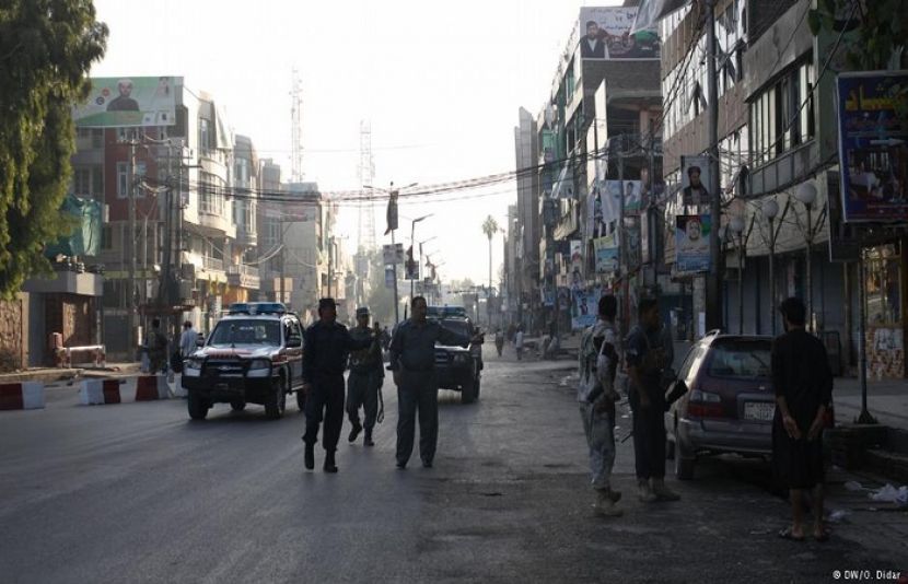 افغانستان میں پولنگ جاری، کابل میں دھماکوں کی اطلاع