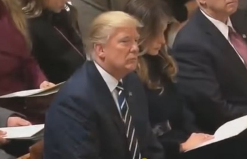 ڈونلڈ ٹرمپ کی قرآن مجید سننے کی ویڈیو
