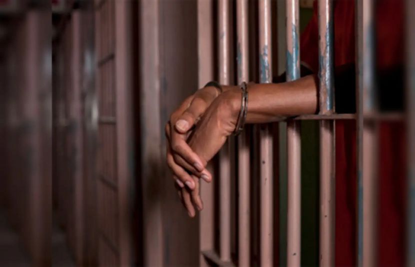 وفاقی حکومت کا عیدمیلادالنبیﷺ کے موقع پر قیدیوں کی سزاؤں میں کمی کا اعلان