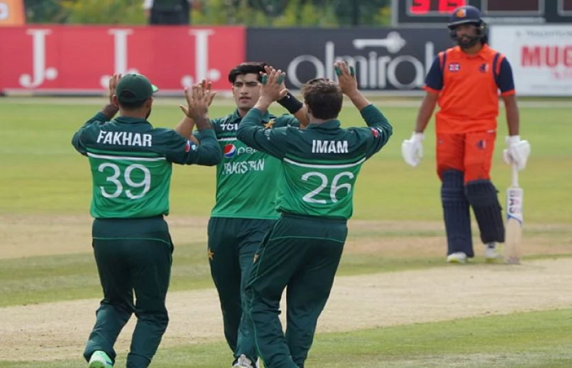 پاکستان نے تیسرے ون ڈے میں نیدرلینڈز کو شکست دیکر سیریز اپنے نام کرلیا