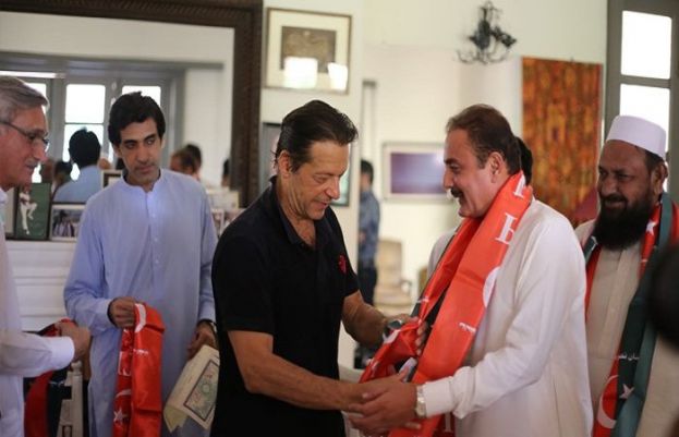 تحریک انصاف کا پنجاب میں آج رات تک مطلوبہ ارکان کی تعداد پوری کرنے کا دعویٰ