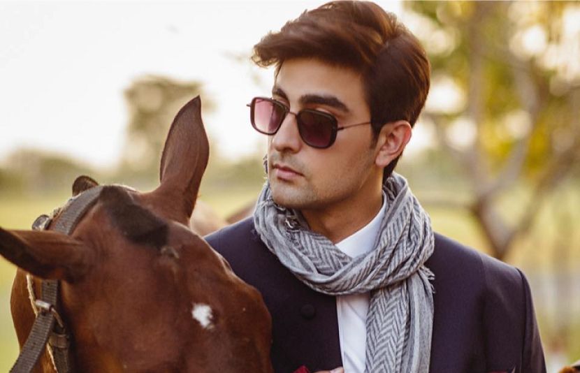 خاقان شاہنواز