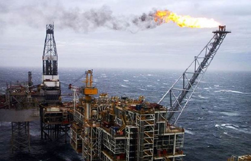 سعودی عرب نے تیل کی پیداوار میں کمی کا اعلان کردیا