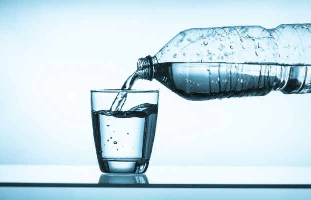 زیادہ پانی پینا آپ کی موت کا باعث بھی بن سکتا ہے