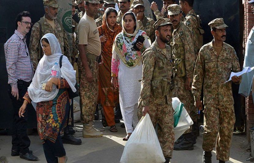 عام انتخابات: وزارت دفاع نے ساڑھے تین لاکھ فوجی اہلکار دینے کی حامی بھرلی