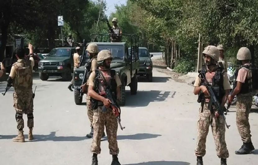 قلات میں انٹیلی جنس کی بنیاد پر آپریشن کے دوران 12 بھارتی حمایت یافتہ دہشت گردوں کو ہلاک کر دیا۔