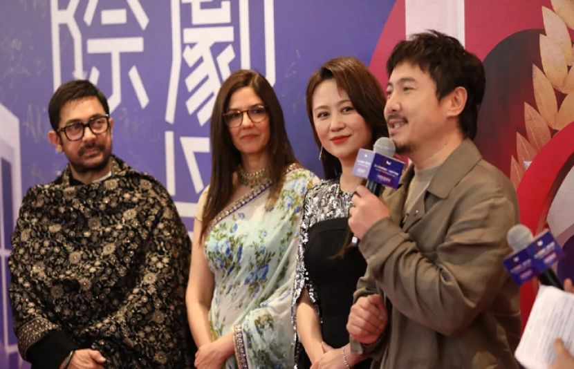 عامر خان اپنی گرل فرینڈ گوری سپراٹ کے ساتھ