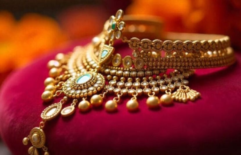 سونے کی قیمت میں بڑی کمی