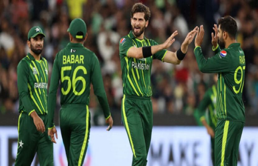 معروف کرکٹ ویب سائٹ کرک انفونے ٹی20 ٹیم آف دی ایئر 2025 کا اعلان کر دیا ہے