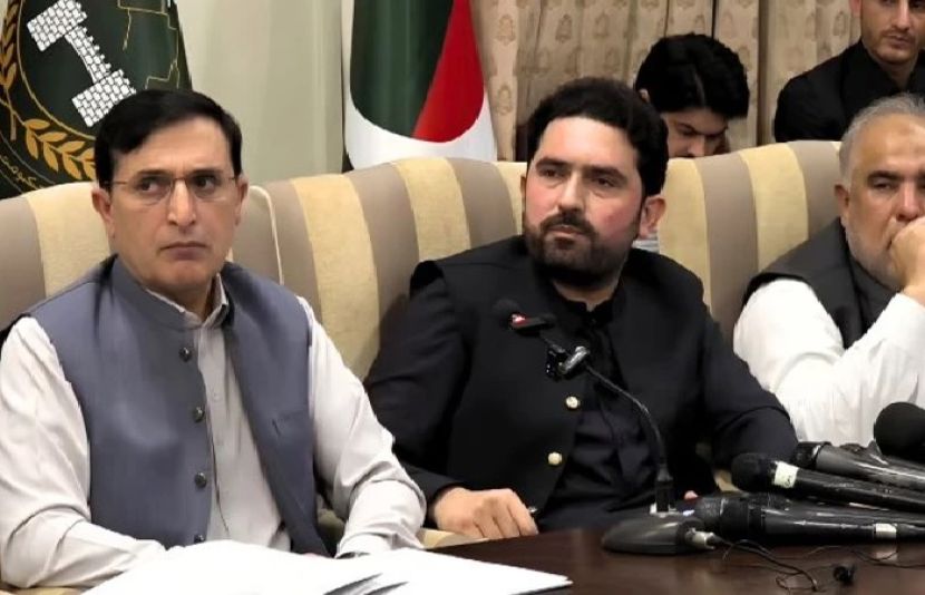 سہیل آفریدی ہی خیبرپختونخوا کے وزیراعلیٰ ہیں، بیرسٹر گوہر نے نوٹیفکیشن جاری کر دیا