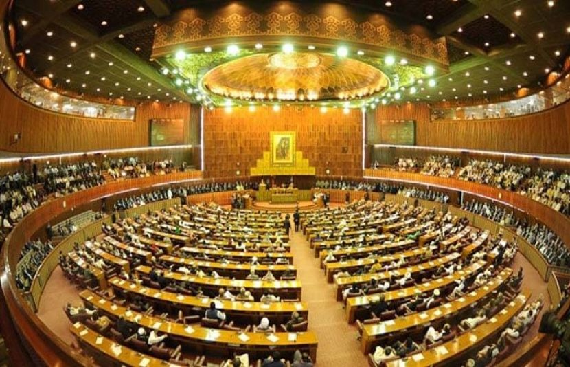 خیبر پختونخوا میں گورنر راج کے نفاذ کے کاغذات آرٹیکل 234کی شق 3 کے تحت مشترکہ اجلاس میں پیش کیے گئے