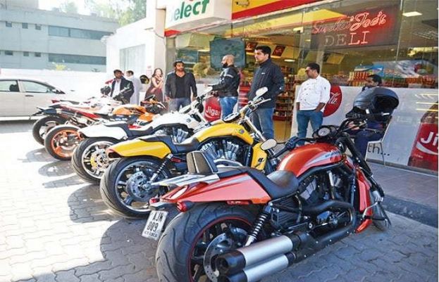 پنجاب میں موٹر وہیکل مالکان کی آسانیوں میں مزید اضافہ ہوگیا ہے