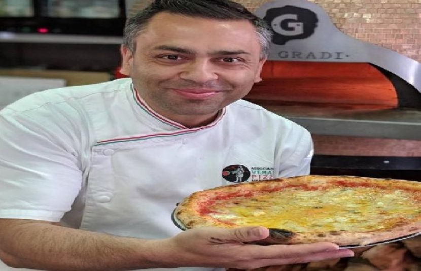 آسٹریلین پیزا شیف نے پنیر پیزا بنا کر گینیز ورلڈ ریکارڈ توڑ دیا ہے