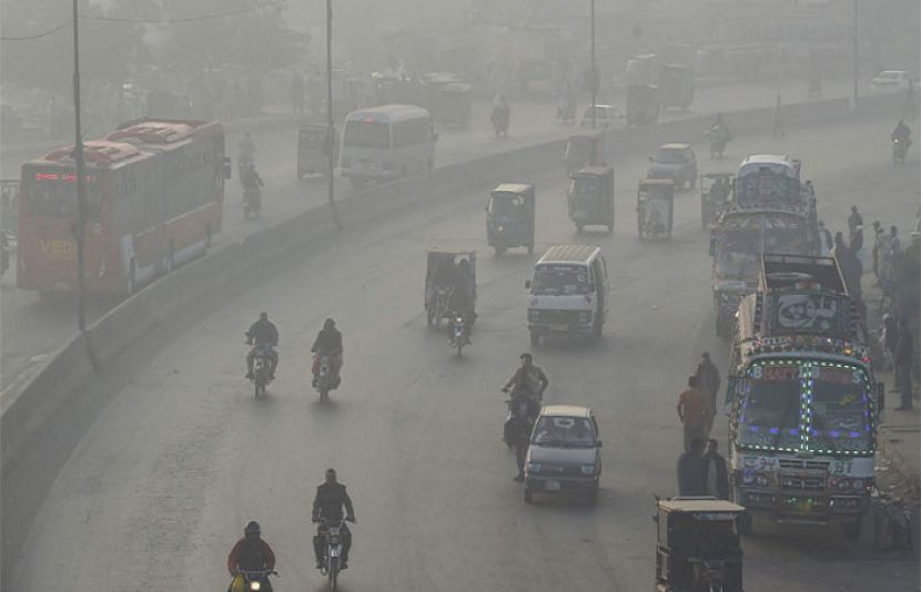 پنجاب کے مختلف شہروں میں فضائی آلودگی بدستور شدید ہے