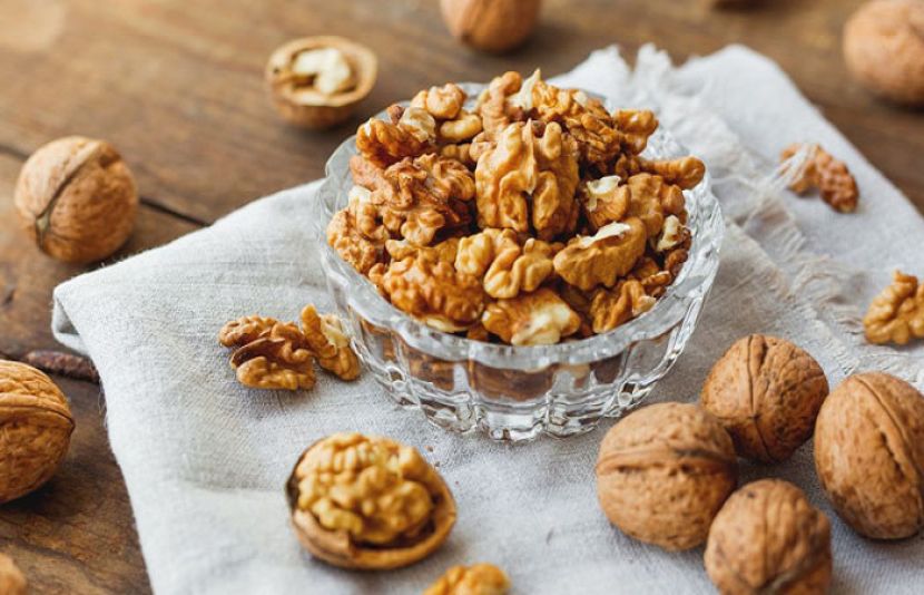 اخروٹ کھانےسے حاصل ہونے والی یہ دس فوائد جان کرآپ بھی حیران رہ جائیں گے