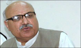 خیبرپختونخوا میں سیاسی سرگرمیوں پر پابندی نہیں،میاں افتخار