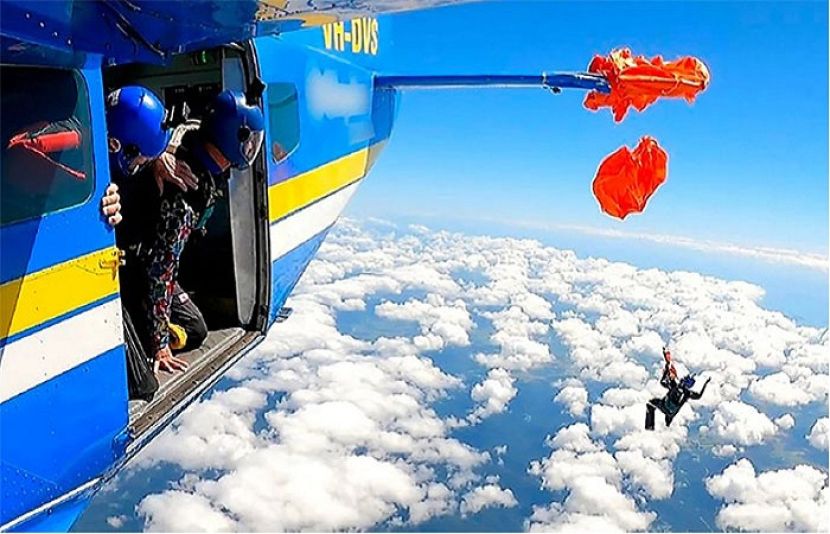 اسکائی ڈائیور