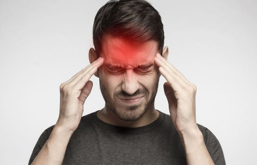 مائیگرین جیسا تکلیف دہ سردرد کیوں ہوتا ہے؟ اہم وجہ دریافت
