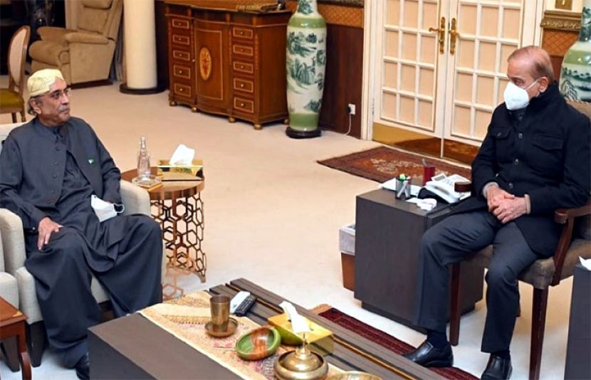 وزیراعظم شہبازشریف سے سابق صدر آصف علی زرداری نے اسلام آباد میں ملاقات کی ہے۔