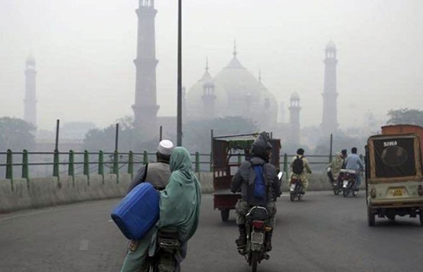 دنیا کے آلودہ ترین شہروں میں لاہور پھر پہلے نمبر پر آگیا