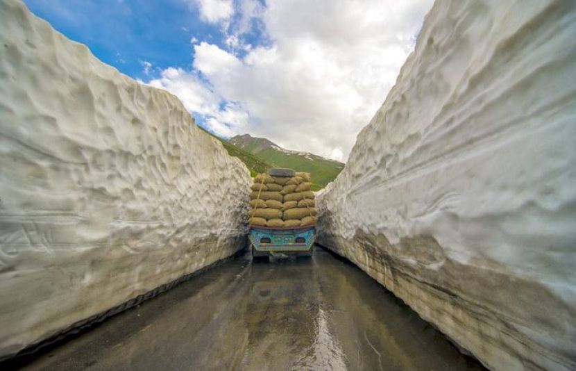 بابوسر ٹاپ ٹریفک کیلئے کھل گیا