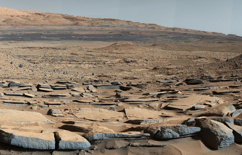 ناسا نے مریخ پر قدیم جھیل کے آثار کا پتہ لگالیا