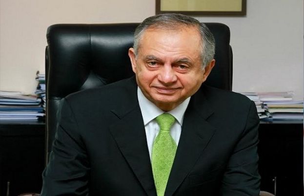 مشیر تجارت عبدالرزاق داﺅد