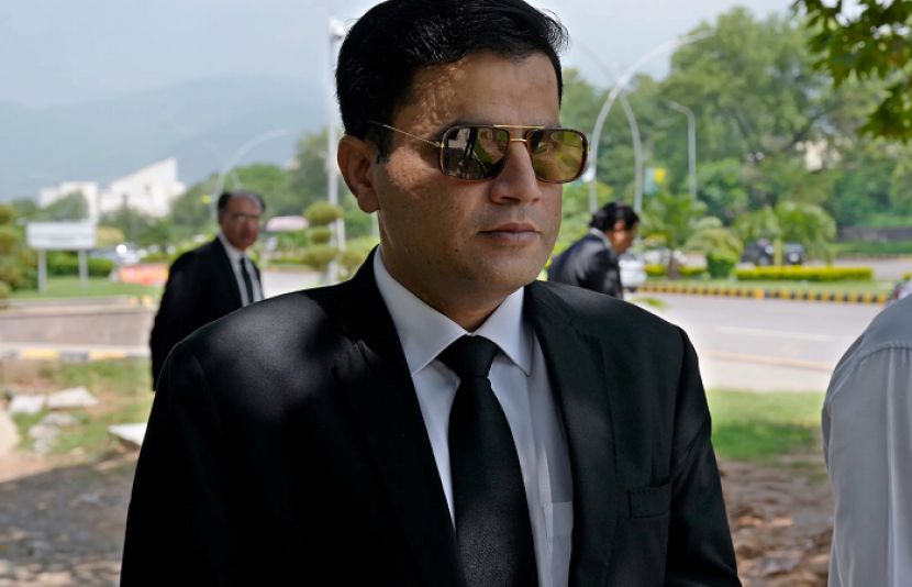 پی ٹی آئی وکیل نعیم حیدر پنجوتھہ کو گرفتارکرنے کا حکم