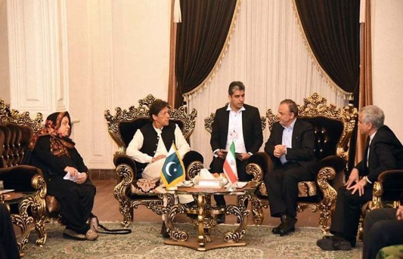 وزیراعظم عمران خان  دو روزہ  دورے پر ایران پہنچ گئے