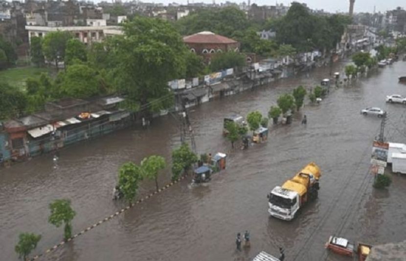 پنجاب میں ممکنہ موسلا دھار بارشوں کو پیش نظر پی ڈی ایم اے نے الرٹ جاری کردیا۔