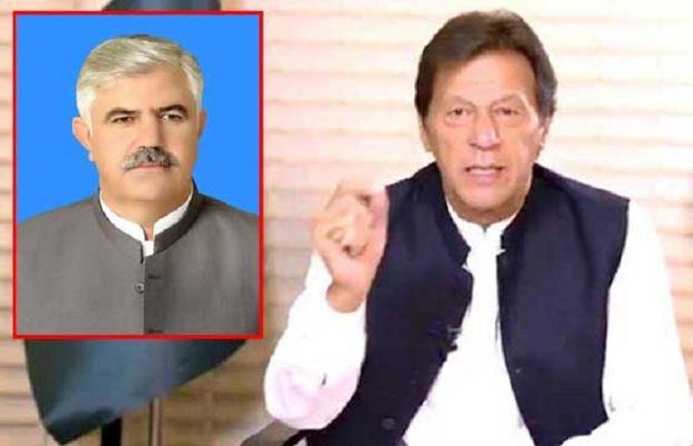 وزیراعظم عمران خان نے وزیراعلیٰ محمود خان کو اسلام آباد طلب کرلیا