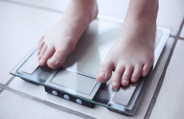 22 سالہ طالبہ نے بغیر ورزش کے 11 مہینے میں اپنے وزن کو 133.3 کلو سے کم کر کے 52 کلو تک پہنچا دیا