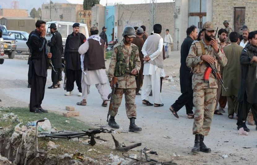 بلوچستان میں ضلع کیچ میں دہشت گردوں کا چیک پوسٹ پر حملہ