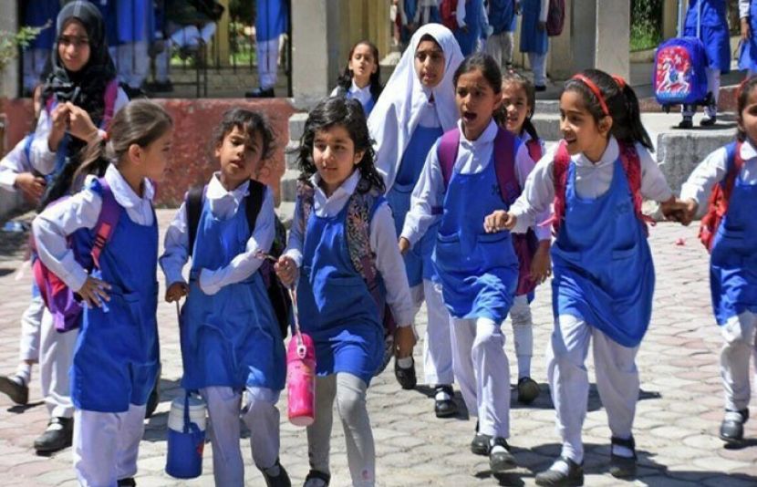 حکومت کا یکم اپریل سے تعلیمی ادارے کھولنے کا اعلان