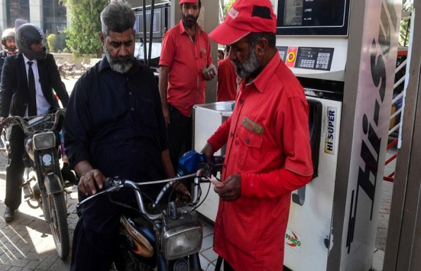 سستا پیٹرول: رجسٹریشن کیسے کریں اور کون اہل ہے، جانیے