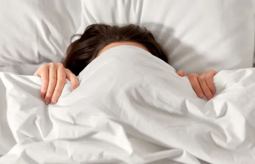 کمبل اوڑھ کر سونا