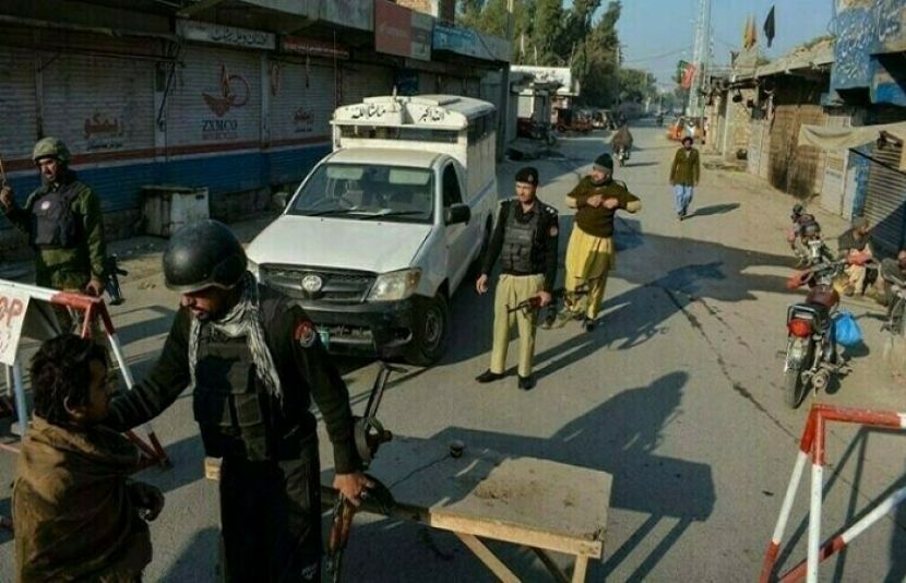 بنوں میں ایف سی لائن پر خودکش حملہ، 4 دہشتگرد ہلاک، 5 اہلکار زخمی