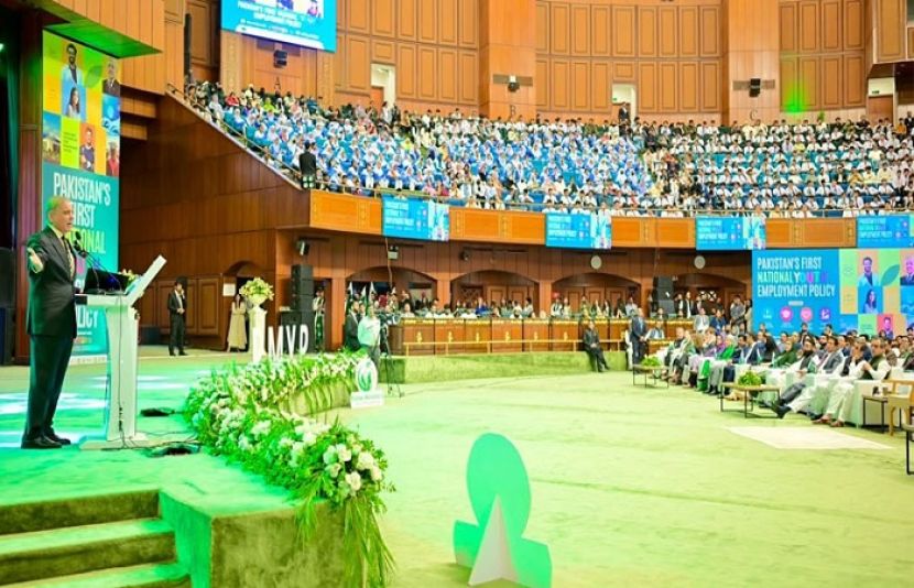 وزیراعظم شہباز شریف نے ملک کی پہلی نیشنل یوتھ ایمپلائمنٹ پالیسی کا اعلان کردیا