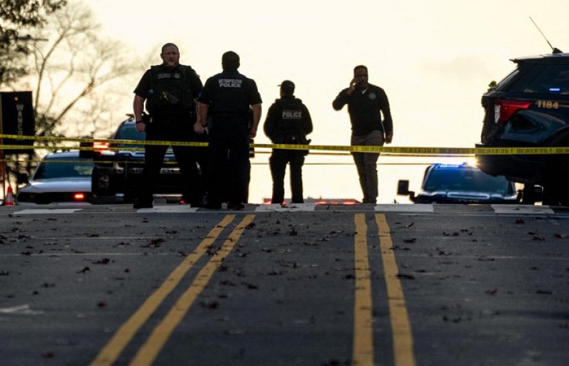 امریکی ریاست واشنگٹن میں وائٹ ہاؤس کے قریب فائرنگ کے ایک سنگین واقعے میں نیشنل گارڈ کے دو اہلکار شدید زخمی ہوگئے