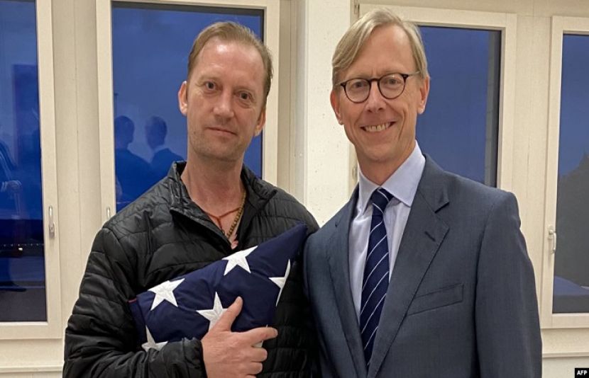 امریکی نیوی اہلکار مائیکل وائٹ کو دو سال پہلے اس وقت گرفتار کیا گیا تھا