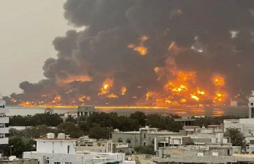 اسرائیل نے یمن کے الحدیدہ بندرگاہ پر ایک بار پھر فضائی حملے کیے ہیں