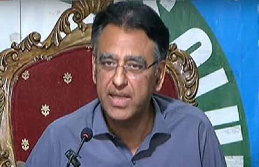 پاکستان تحریک انصاف (پی ٹی آئی) کے تمام عہدوں سے مستعفی ہونے والے رہنما اسد عمر