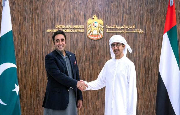 وزیرخارجہ بلاول بھٹو زرداری نے ابوظبی میں متحدہ عرب امارات کے وزیرِ خارجہ شیخ عبداللّٰہ بن زید النہیان سے ملاقات کی ہے۔