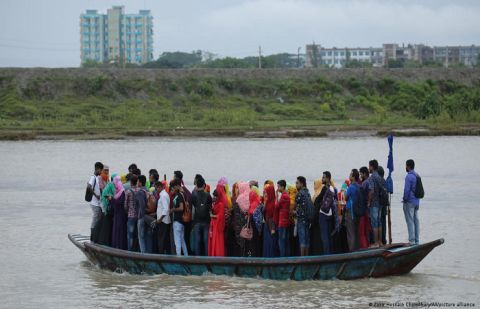 بنگلا دیش میں ہندو یاتریوں کی کشتی الٹنے کے حادثے میں ہلاک ہونیوالوں کی تعداد 61 ہوگئی