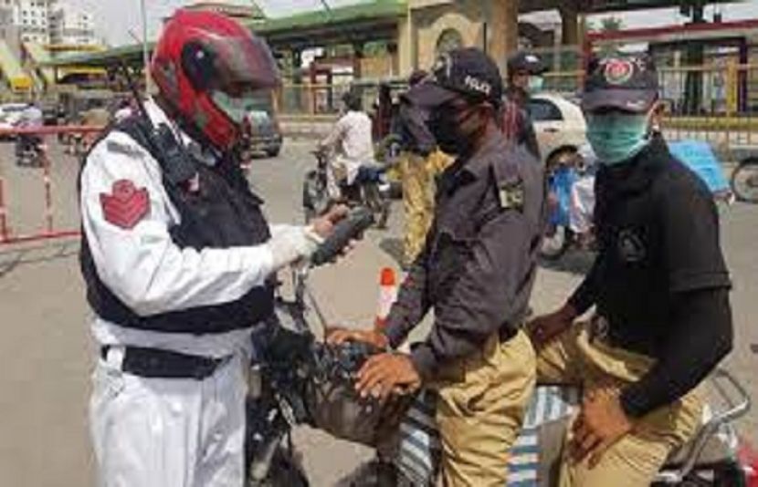 سندھ حکومت نے ڈبل سواری پرعائد پابندی پر اعلان  