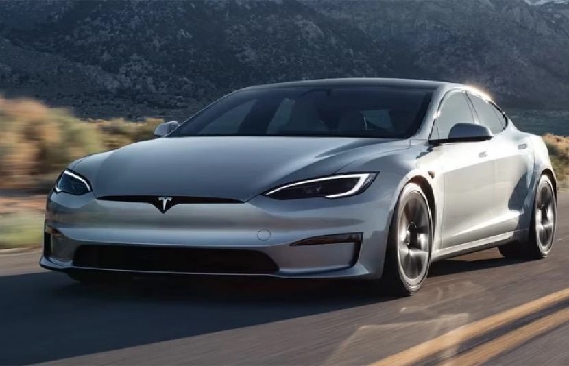 چینی حکام ٹیسلا گاڑیوں کے دروازوں کے پوپ-آؤٹ ہینڈل پر پابندی عائد کرنے کے متعلق سوچ رہے ہیں